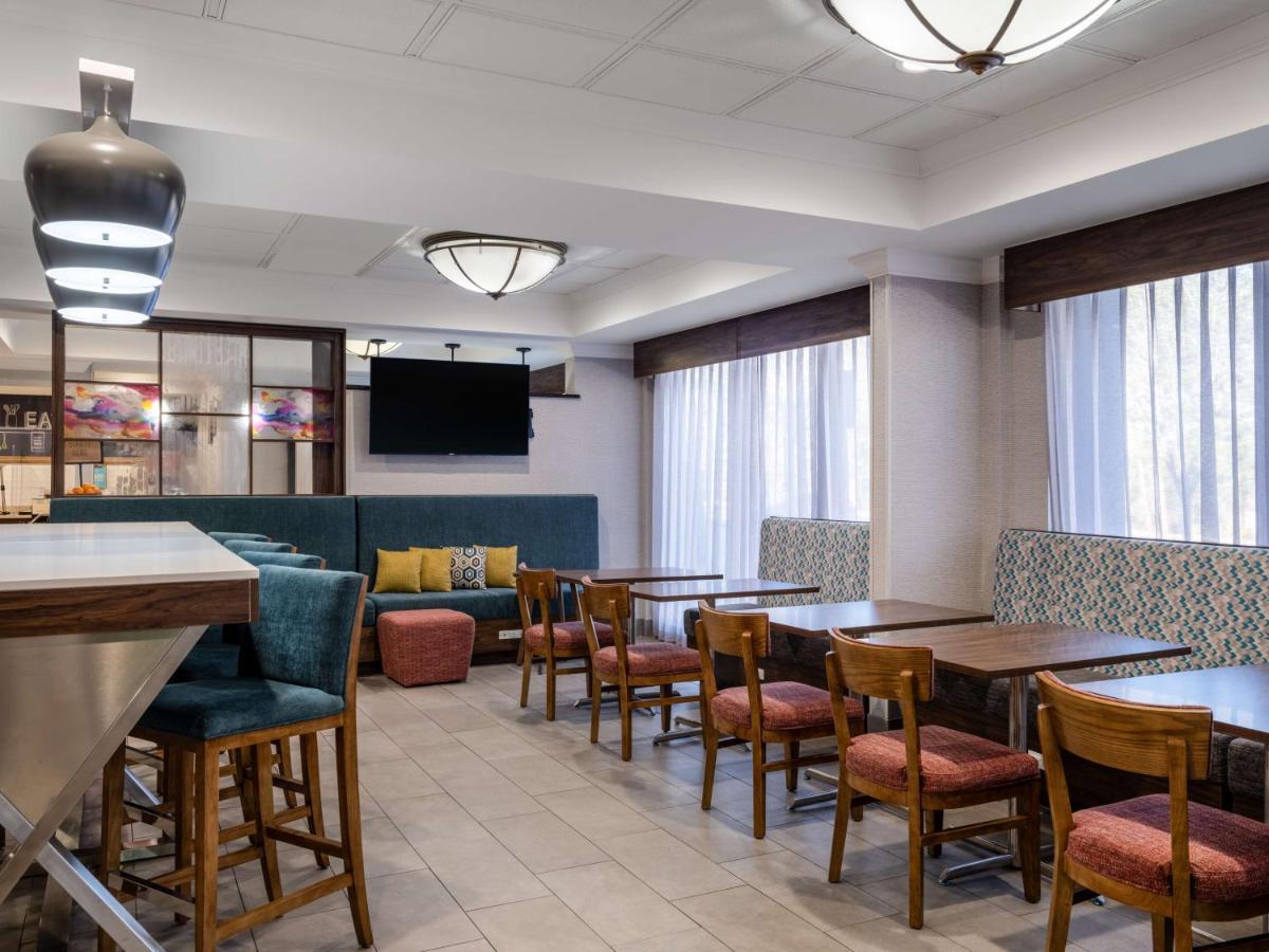 Hampton Inn Atlanta-Peachtree Corners/Norcross Bagian luar foto